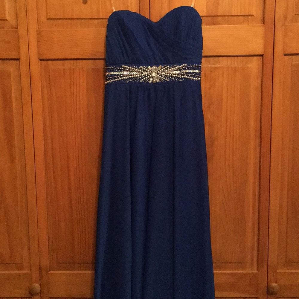 Dillard’s Prom Dress